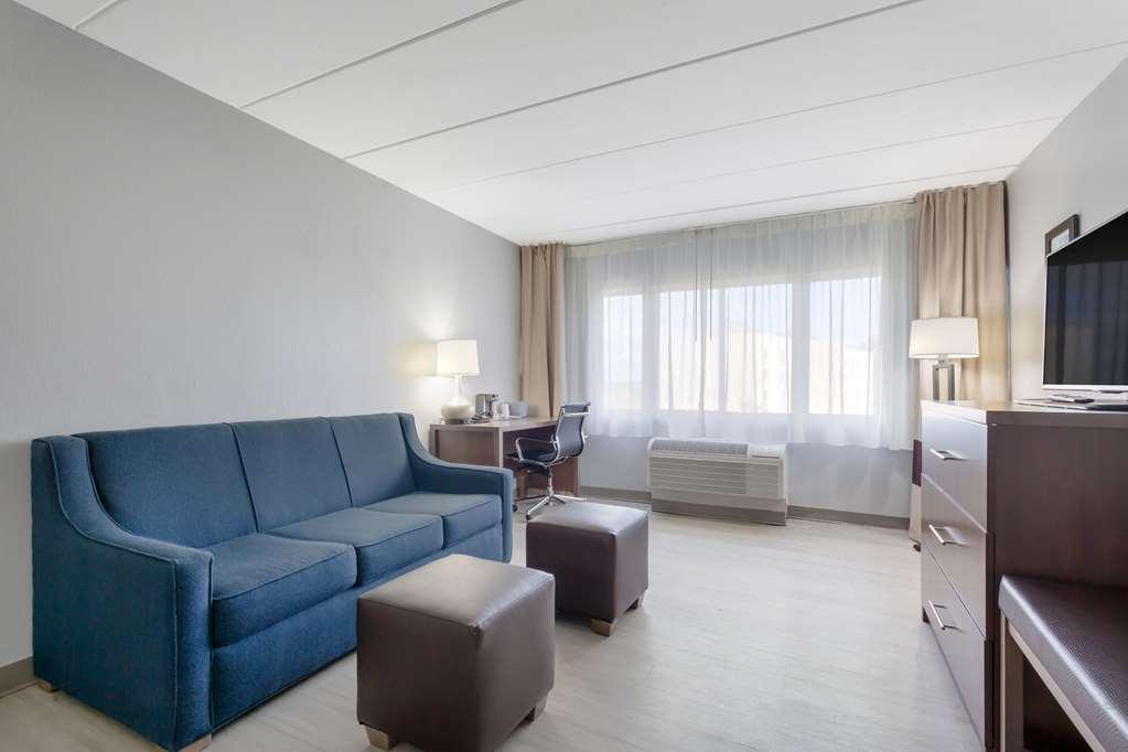 Clarion Hotel & Suites BWI Airport North Baltimore Rom bilde