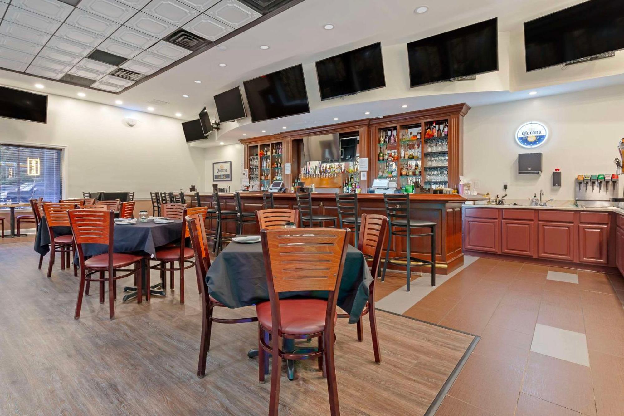Clarion Hotel & Suites BWI Airport North Baltimore Eksteriør bilde