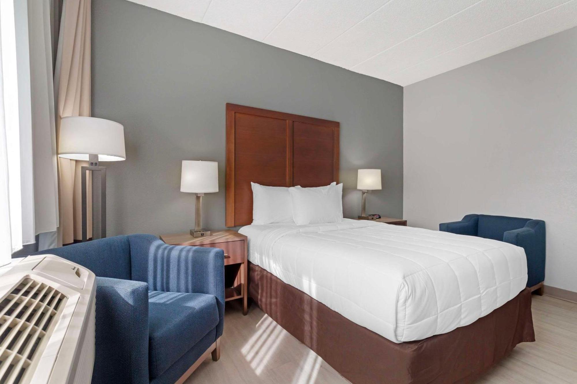 Clarion Hotel & Suites BWI Airport North Baltimore Eksteriør bilde