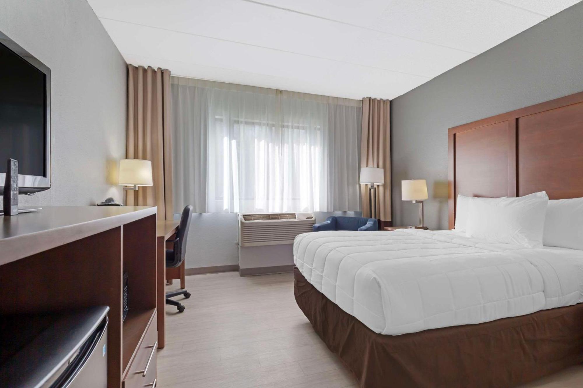 Clarion Hotel & Suites BWI Airport North Baltimore Eksteriør bilde