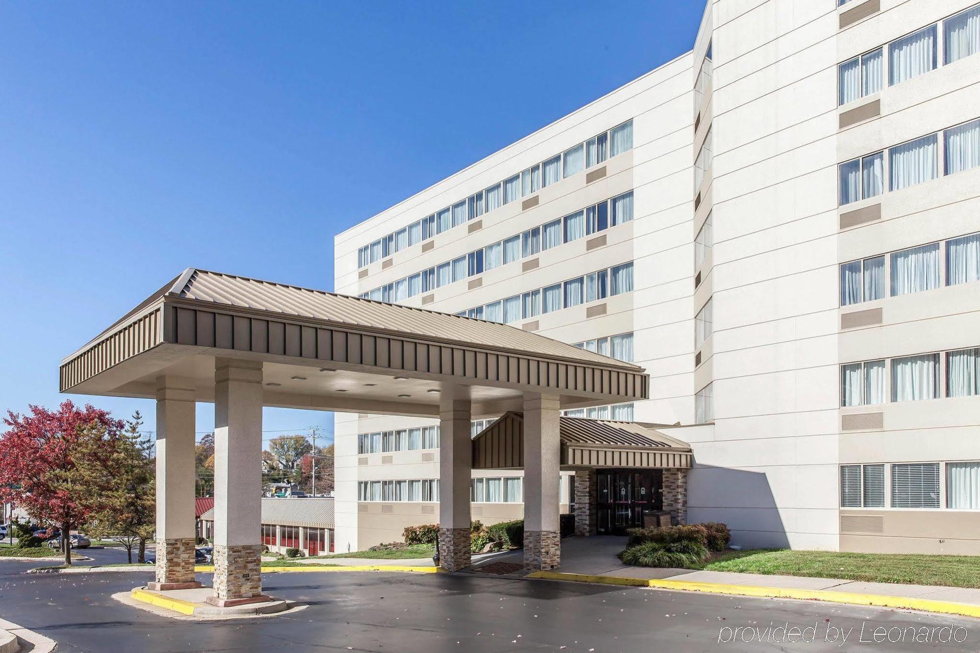 Clarion Hotel & Suites BWI Airport North Baltimore Eksteriør bilde